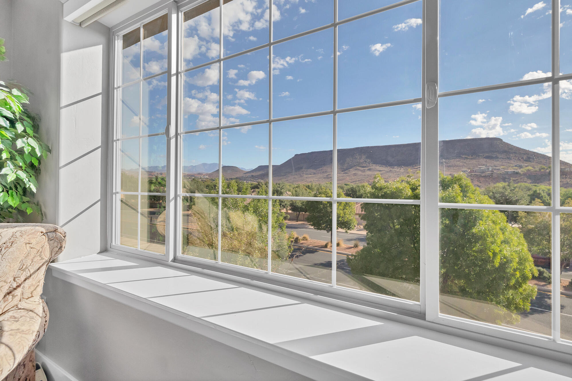 PELICAN HILLS CONDOMINIUMS - Residential