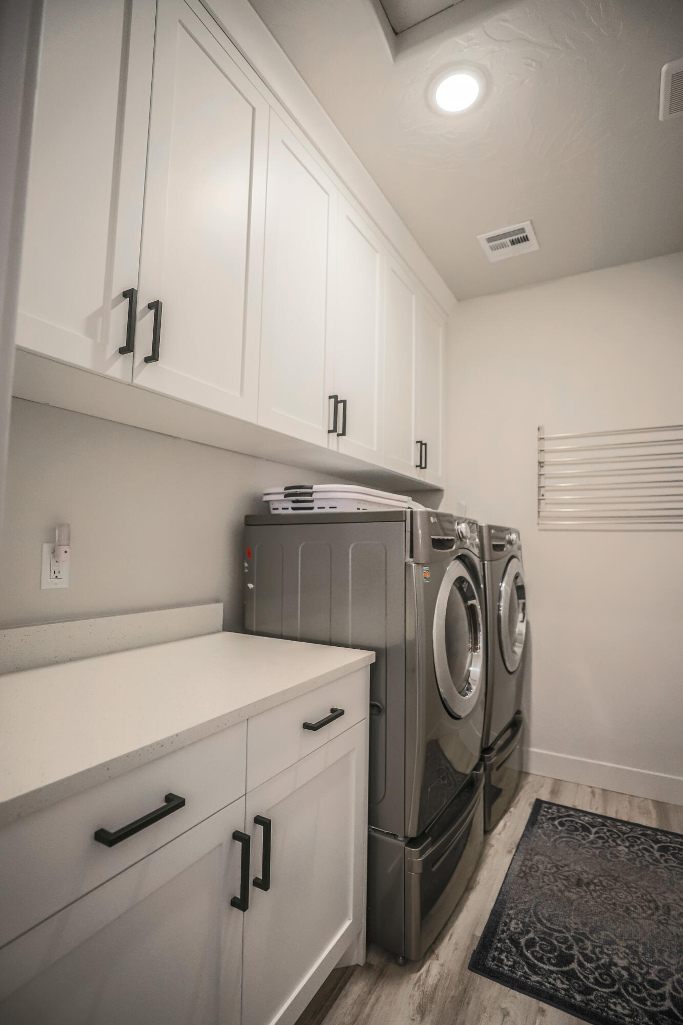 PAINTED SANDS - Residential