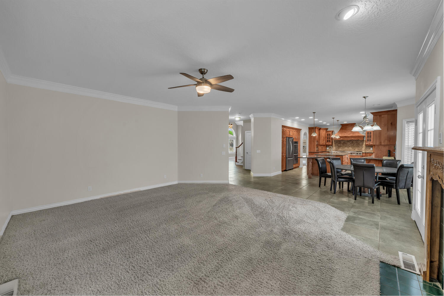 BOULDERS - Residential