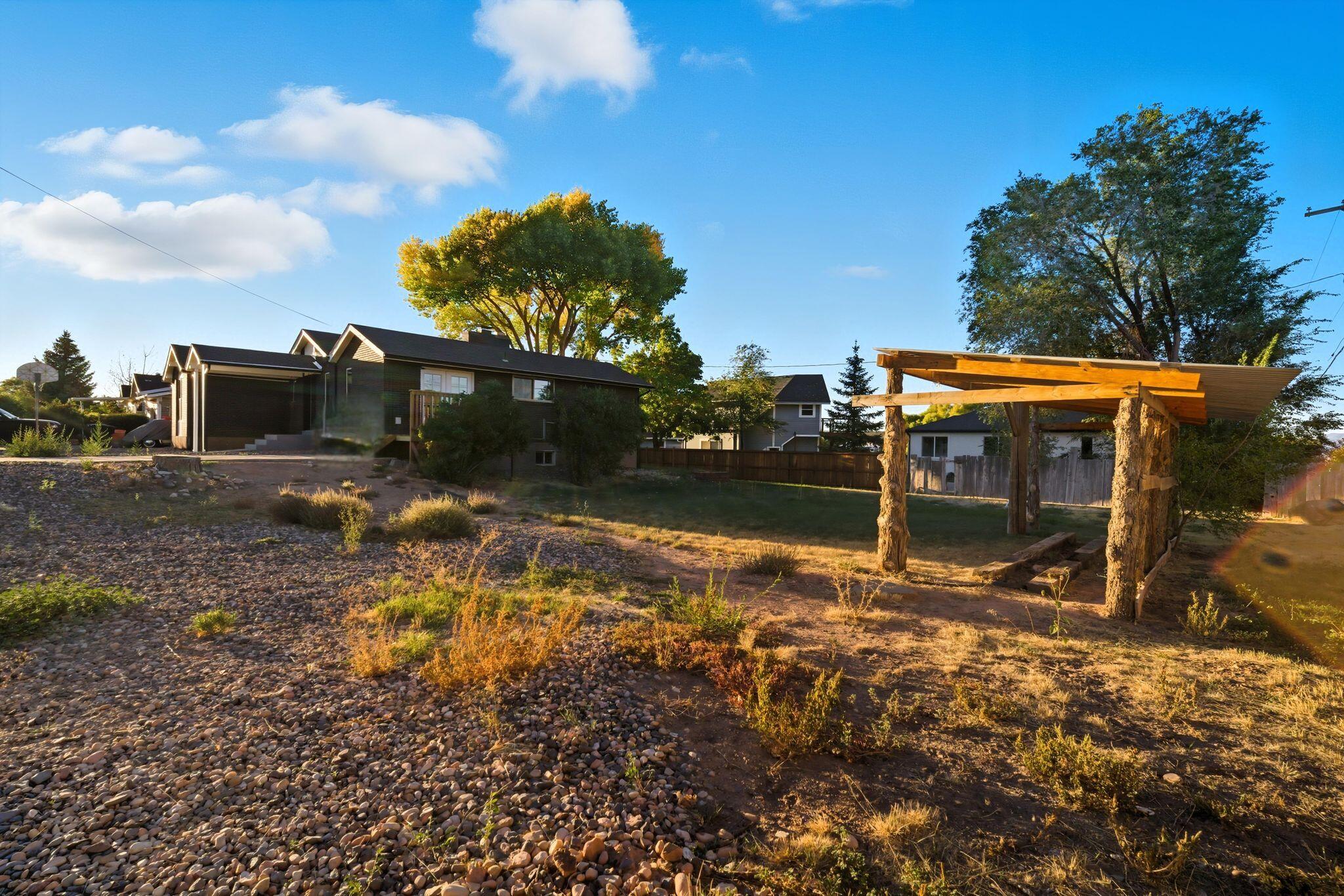 RED HILLS - Residential