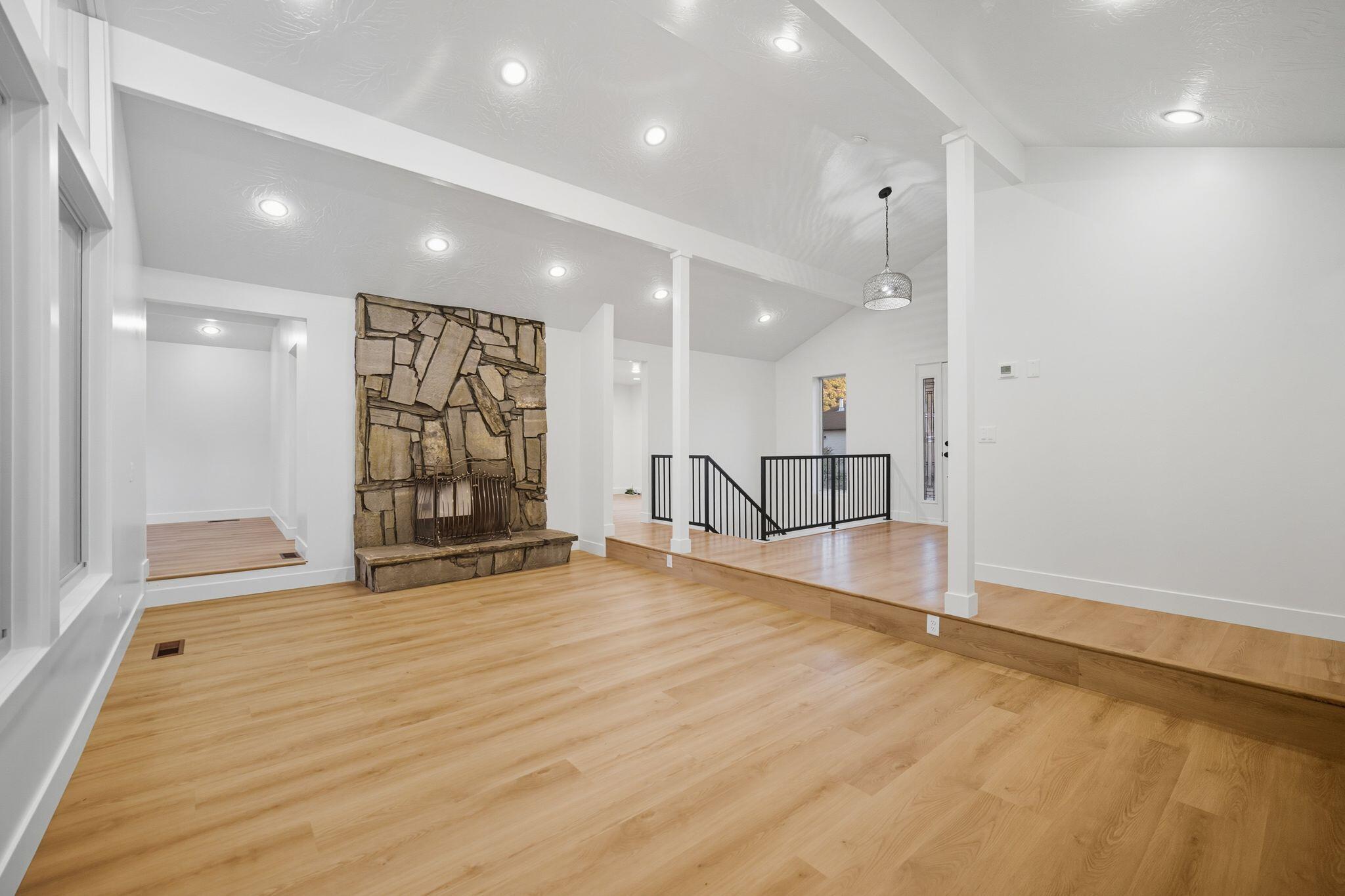 RED HILLS - Residential