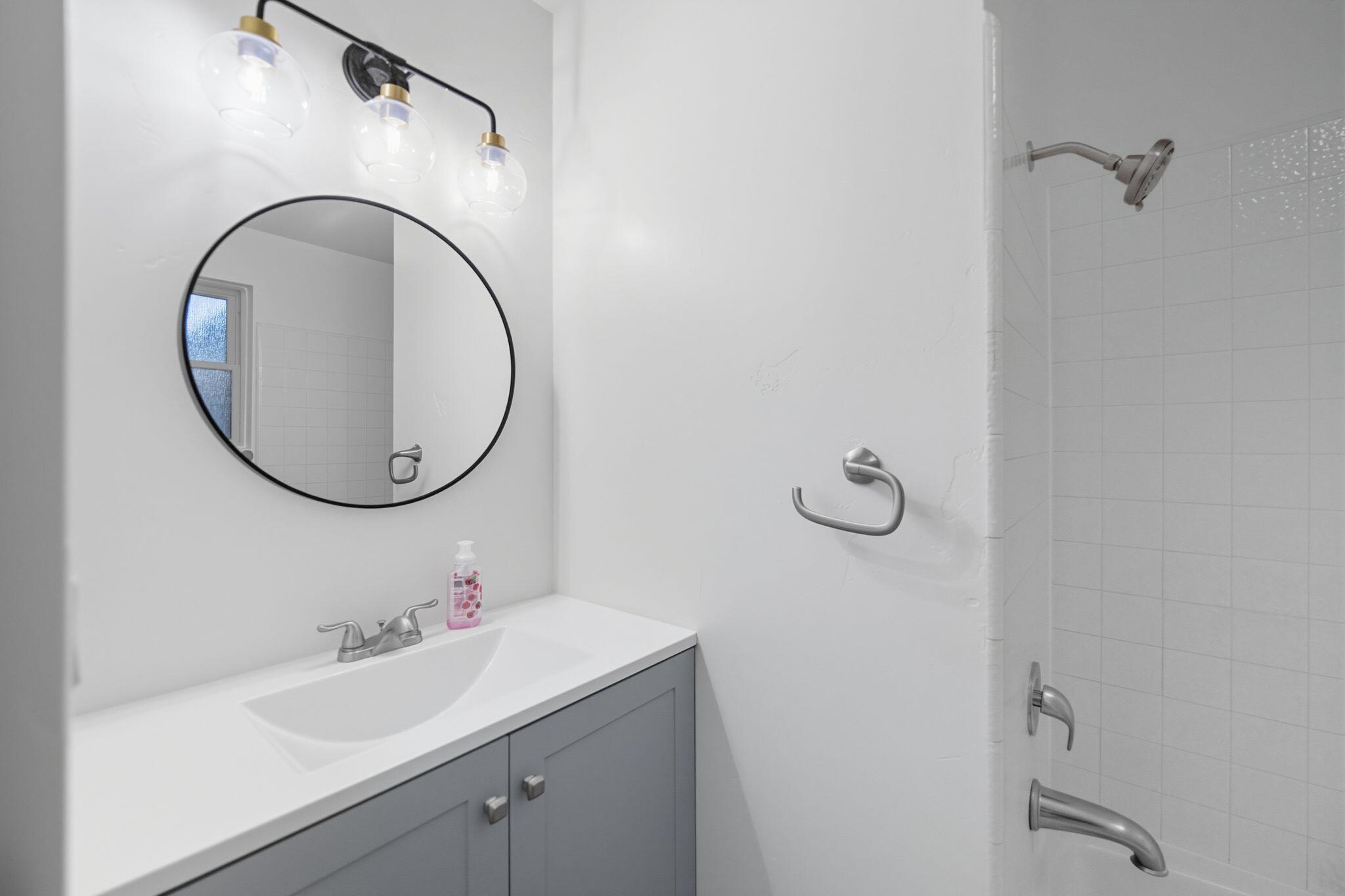 RED HILLS - Residential