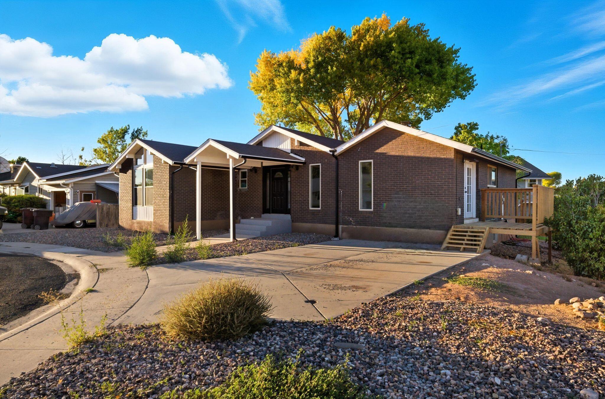 RED HILLS - Residential