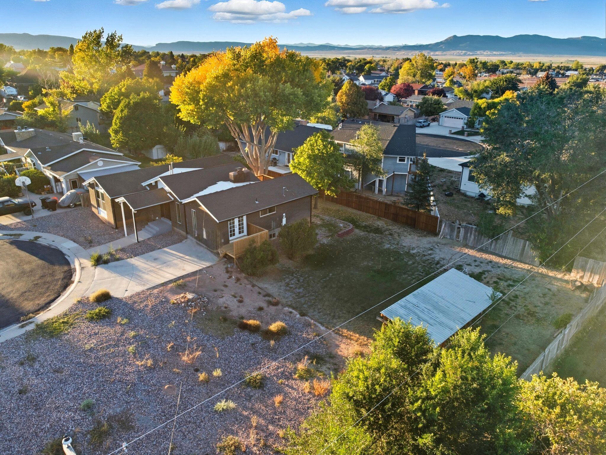 RED HILLS - Residential