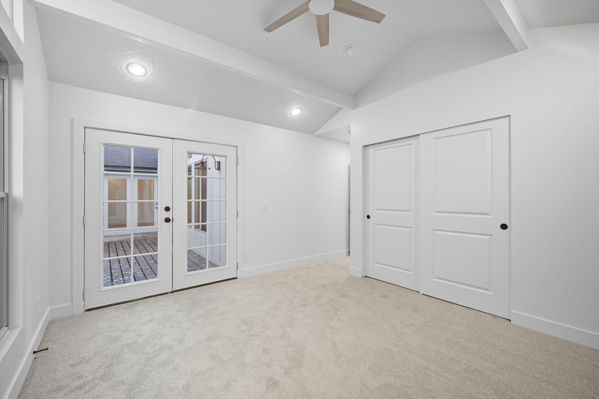 RED HILLS - Residential