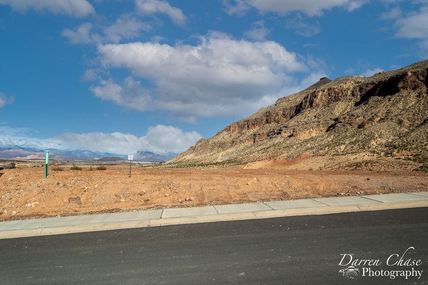 Large lot located in the newly developed Hurricane subdivision of Rock View Estates. Mountain & Valley views, No HOA. 
Buyer bring your own builder! Buyer & Buyers agent to verify all listing information.