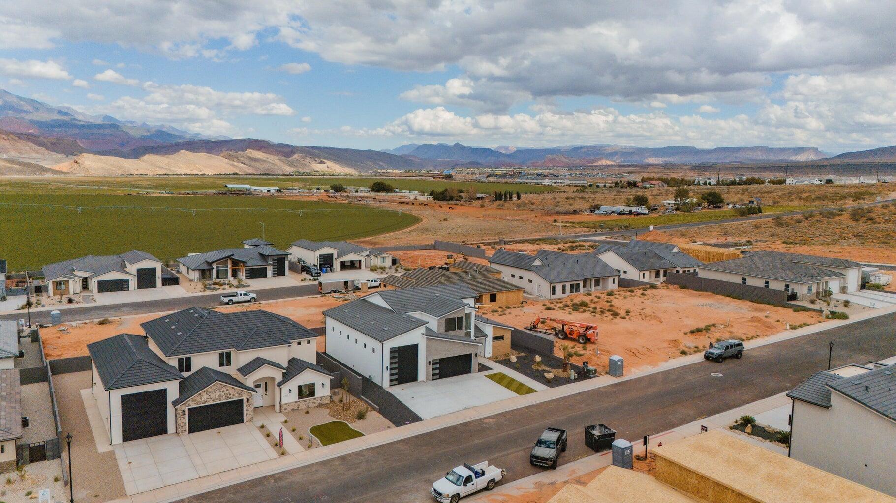 SAND HOLLOW VILLAGE - Residential