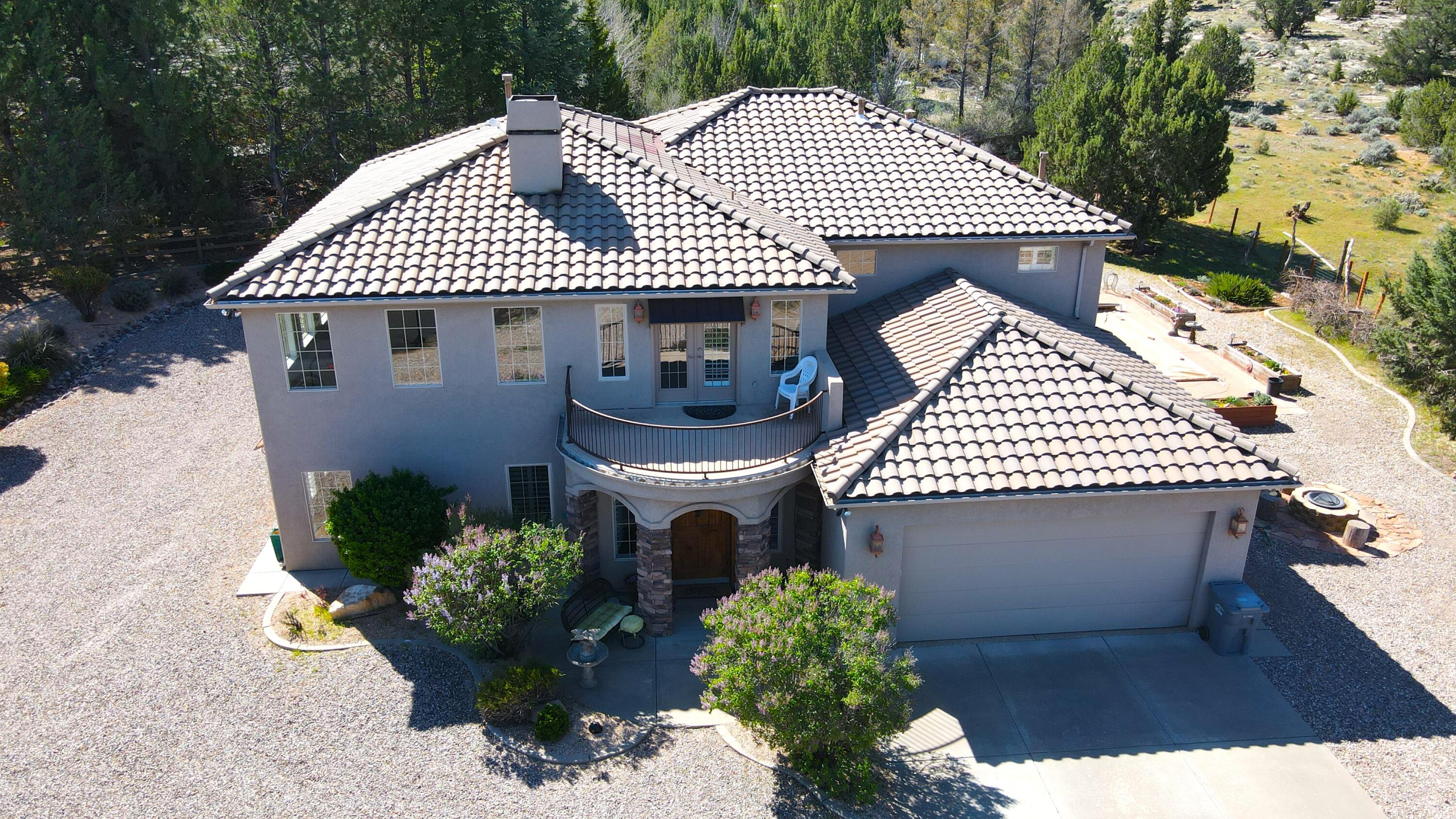 PINION HILLS - Residential