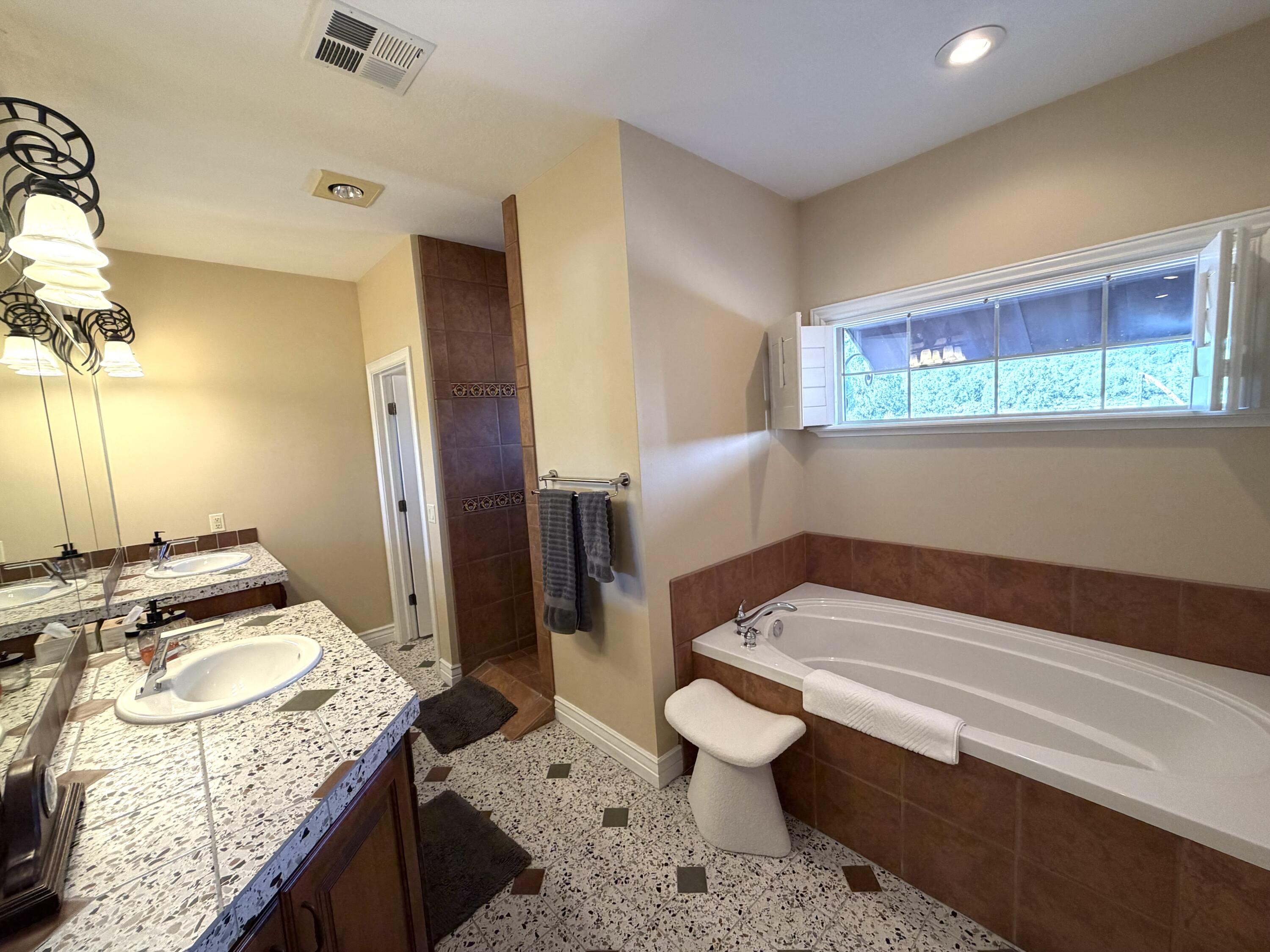 PINION HILLS - Residential