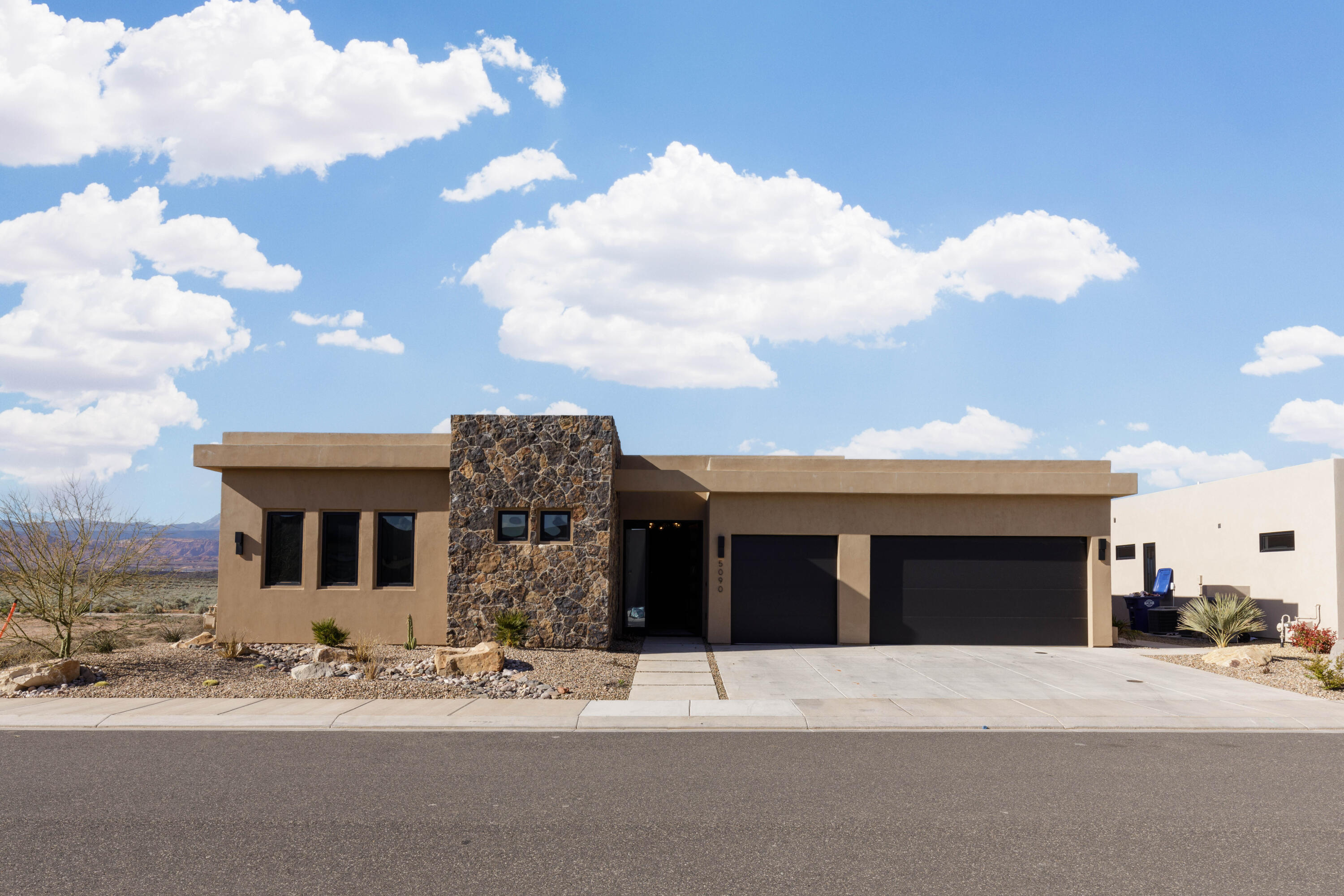 RETREAT AT SAND HOLLOW RESORT - Residential