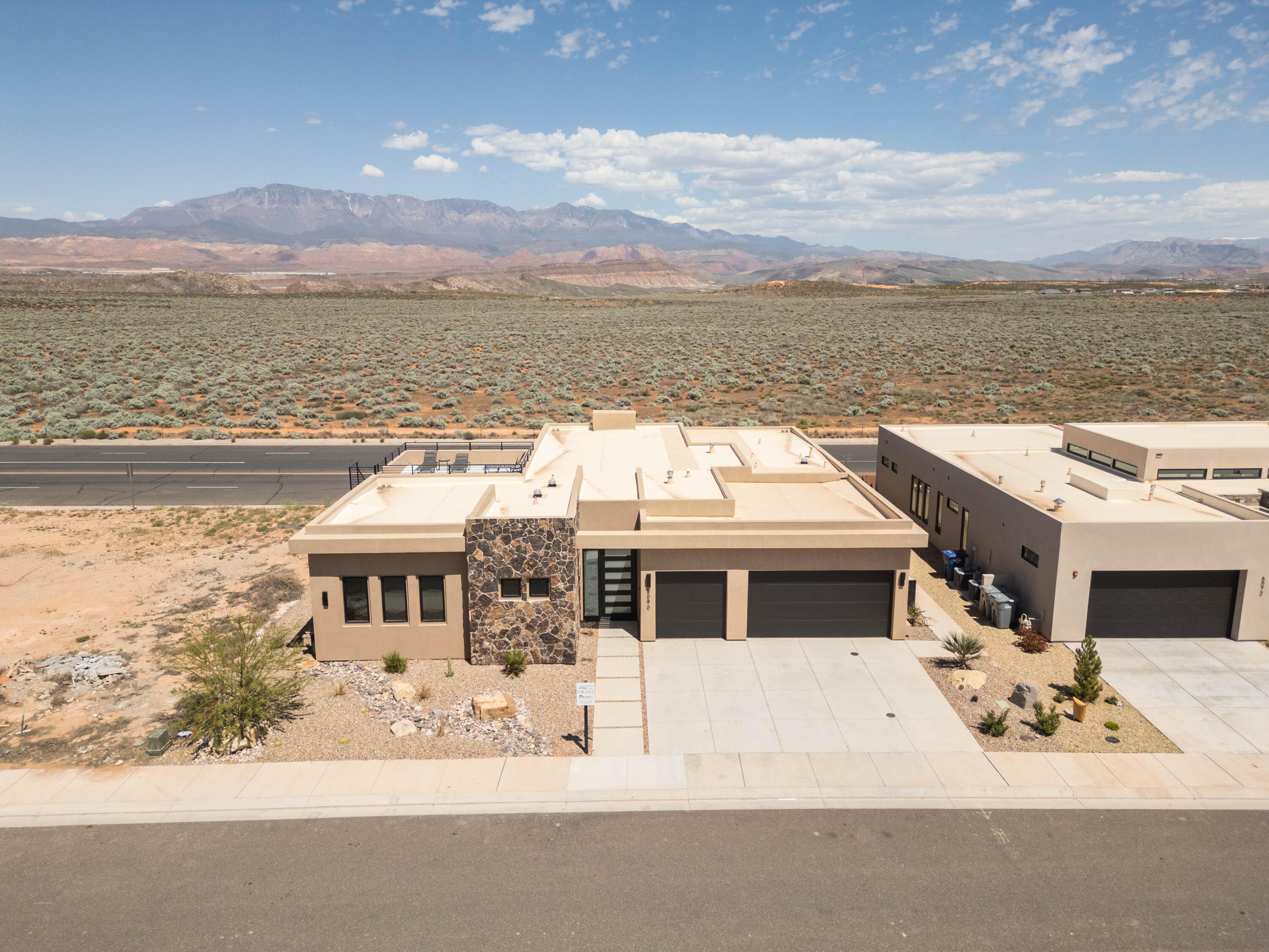 RETREAT AT SAND HOLLOW RESORT - Residential