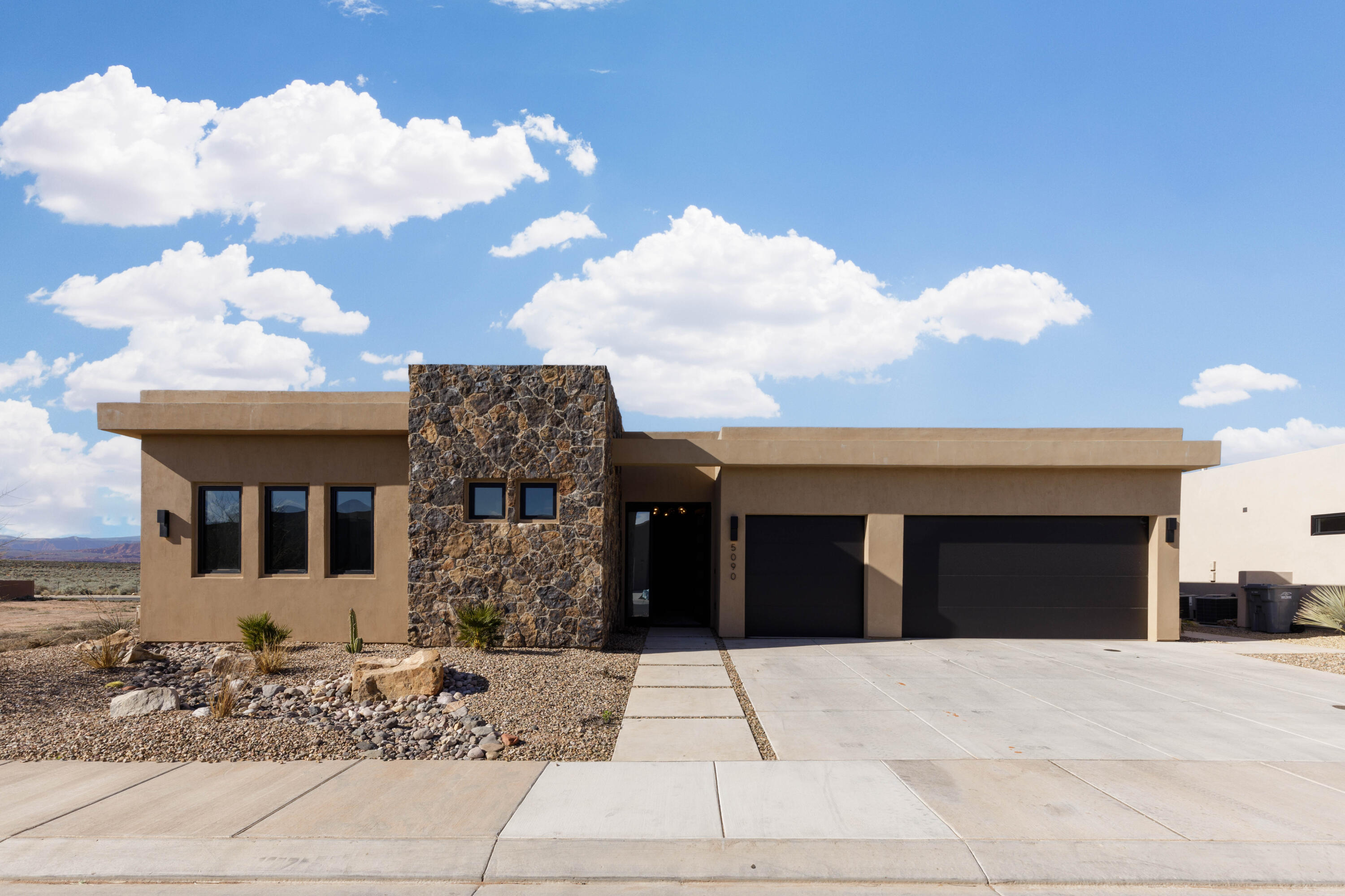 RETREAT AT SAND HOLLOW RESORT - Residential