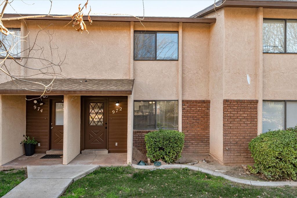 Photo of 972 N 1725 W 41 #41, Saint George, UT 84770 (MLS # 26-269942)