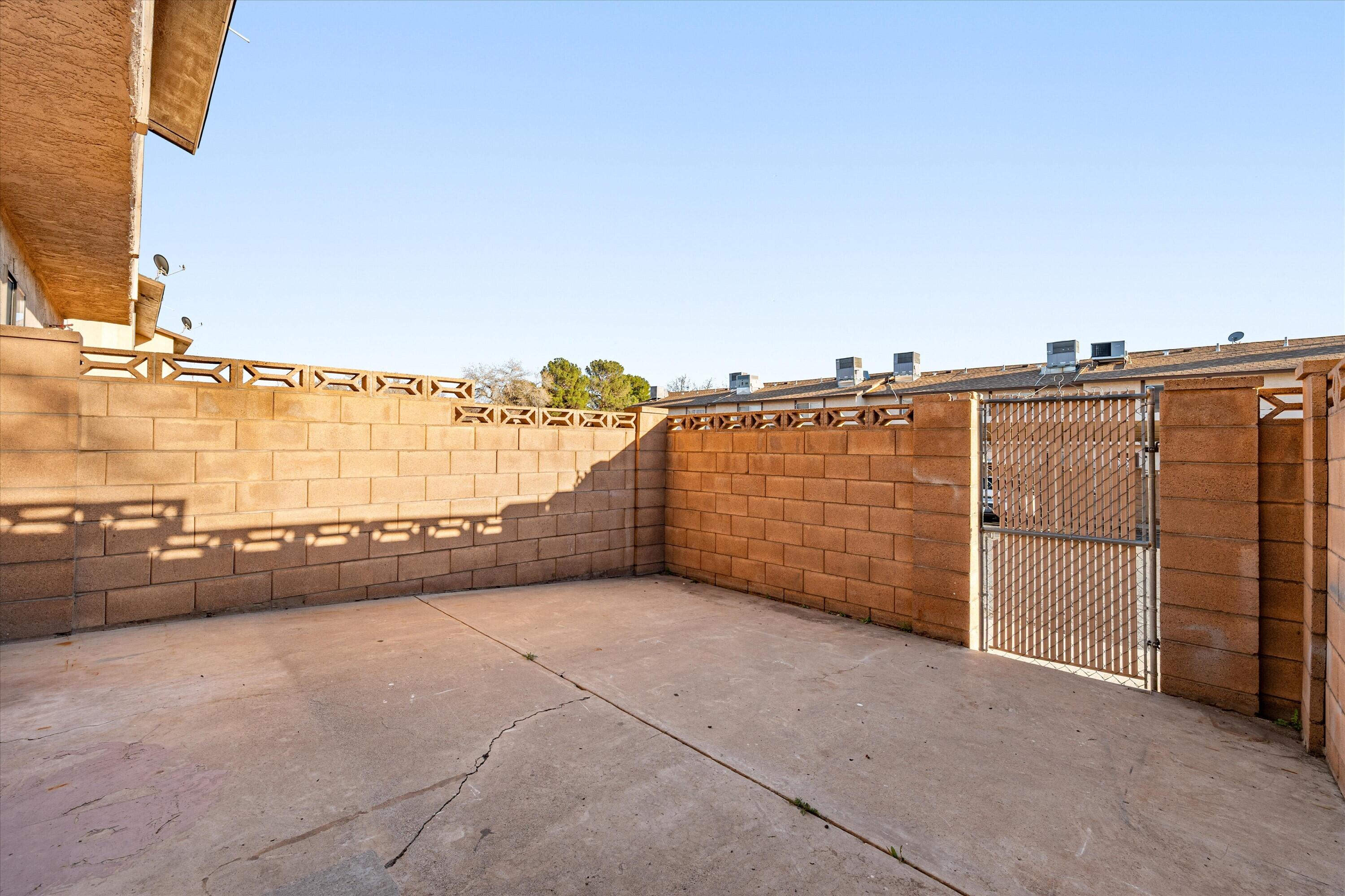 COLOR VIEW TOWNHOMES - Residential