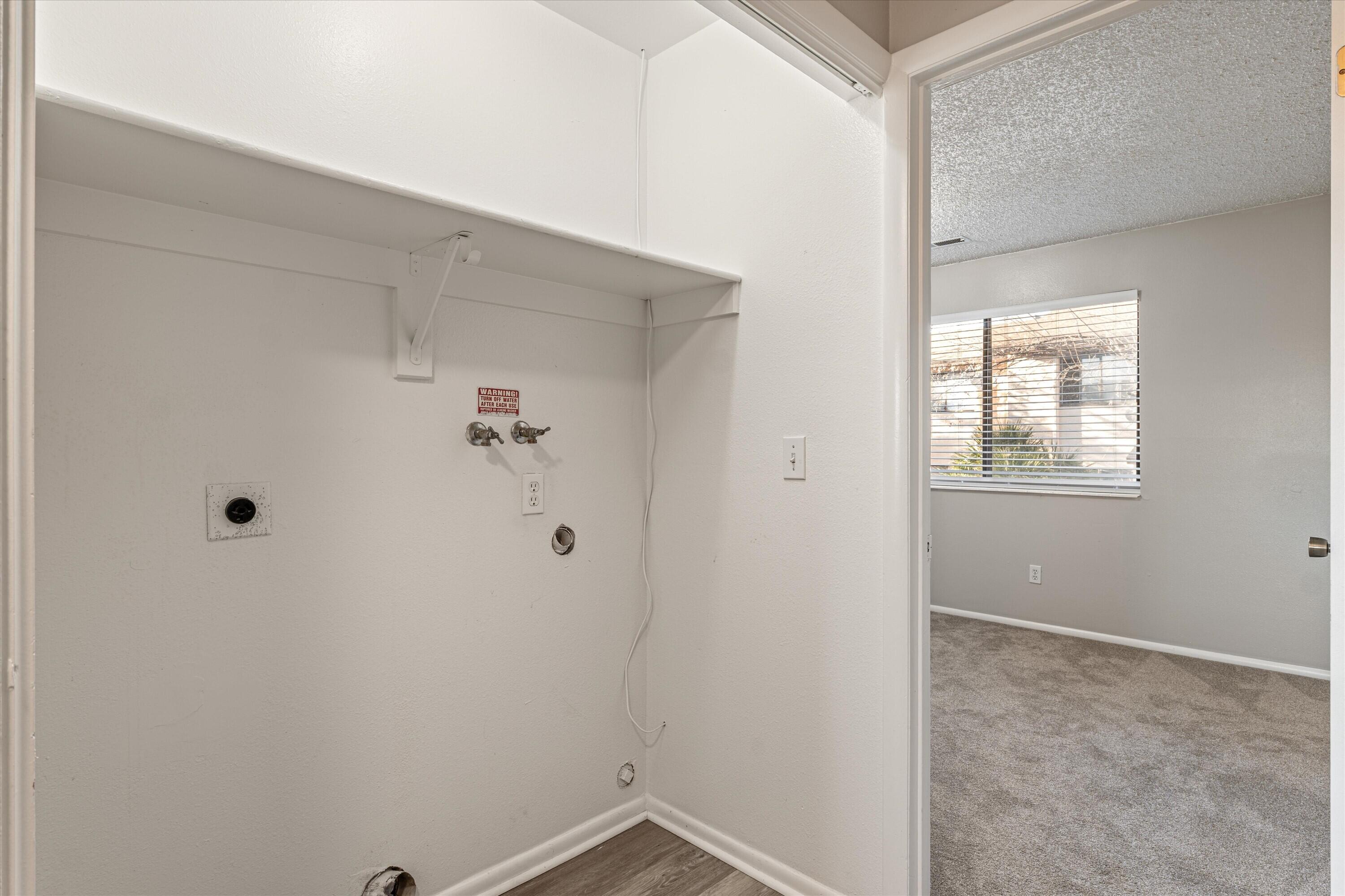 COLOR VIEW TOWNHOMES - Residential