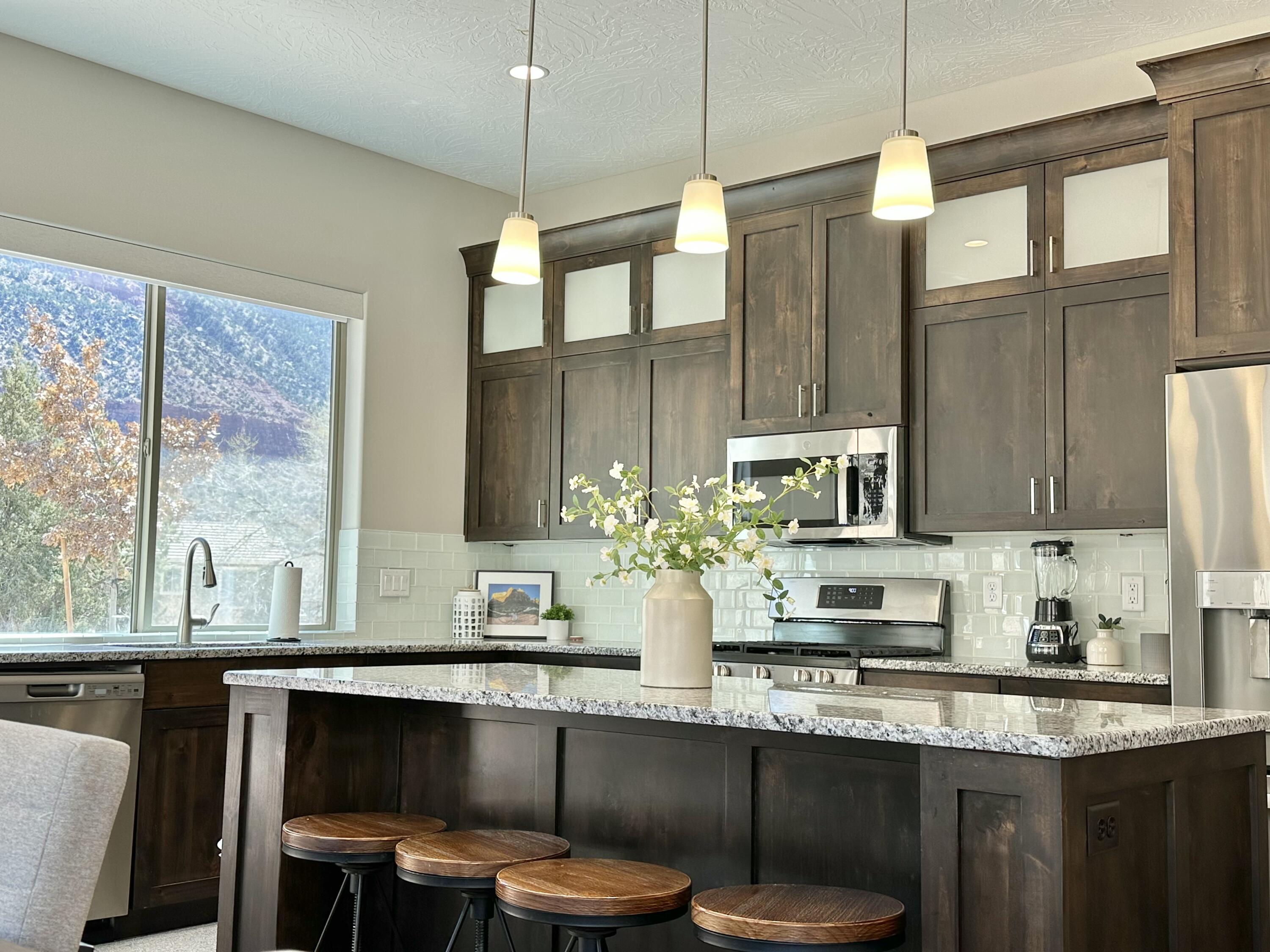 MOENAVE CONDO - Residential