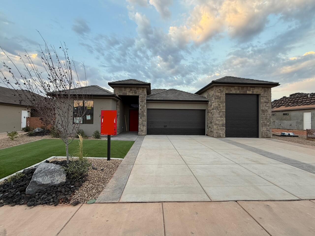 SERENITY ESTATES - Residential