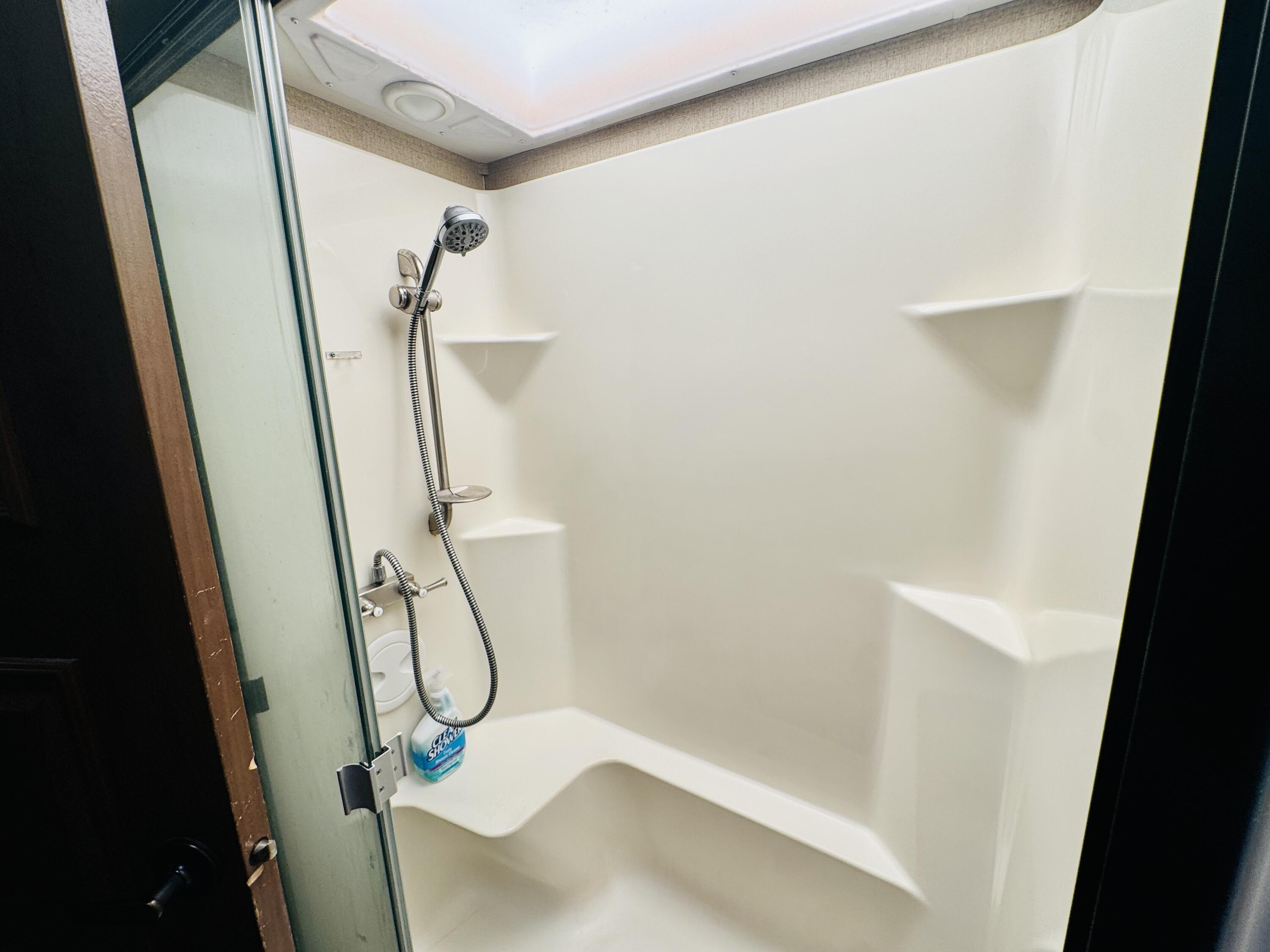 WORLDWIDE SUN RESORT - Land