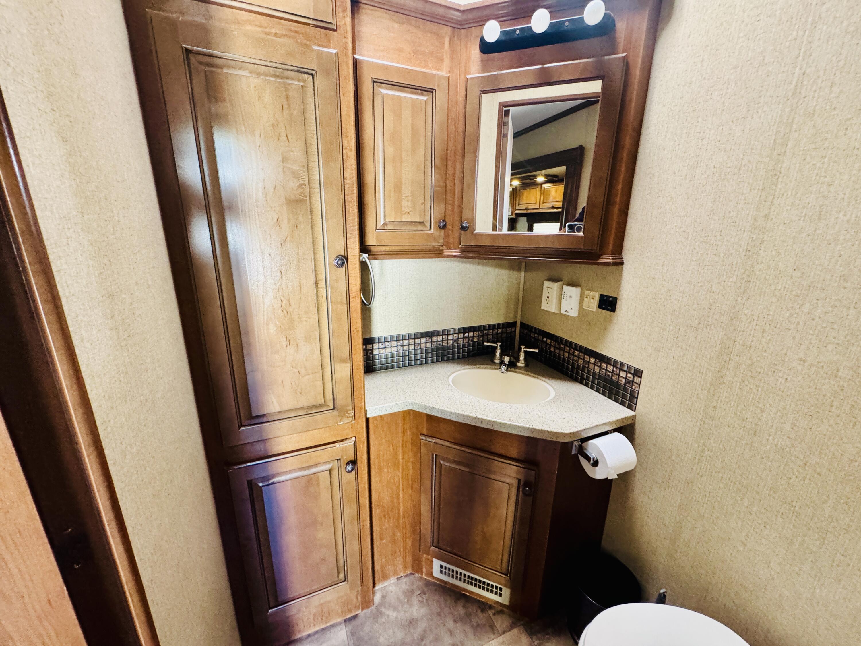 WORLDWIDE SUN RESORT - Land