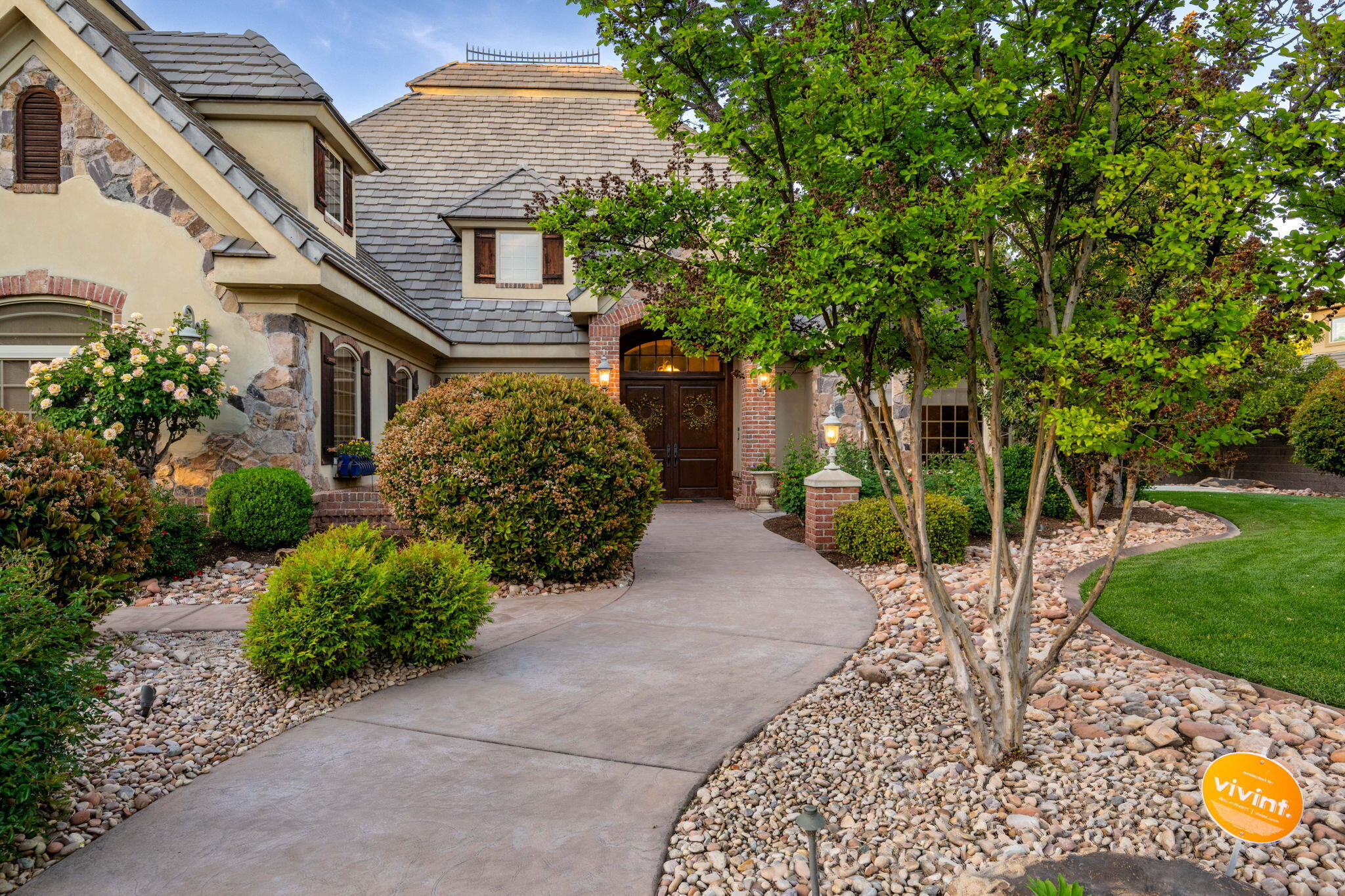 COTTONWOOD CREEK - Residential