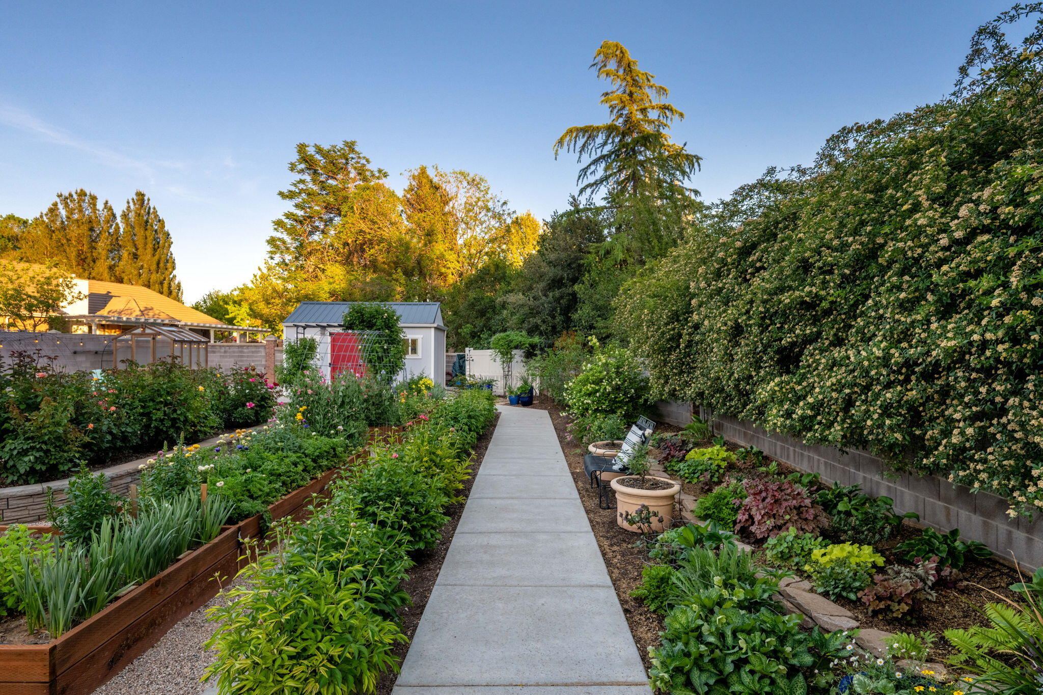 COTTONWOOD CREEK - Residential