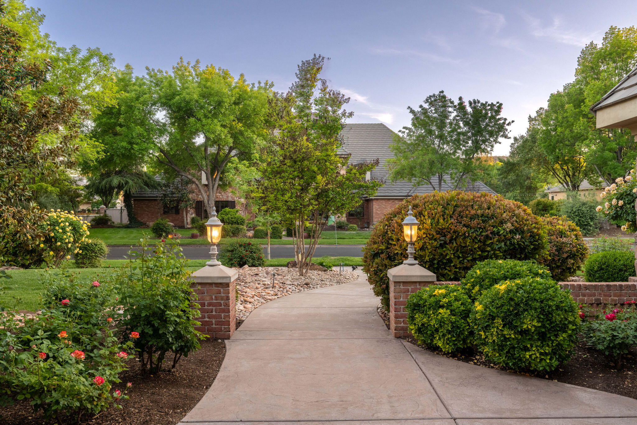 COTTONWOOD CREEK - Residential