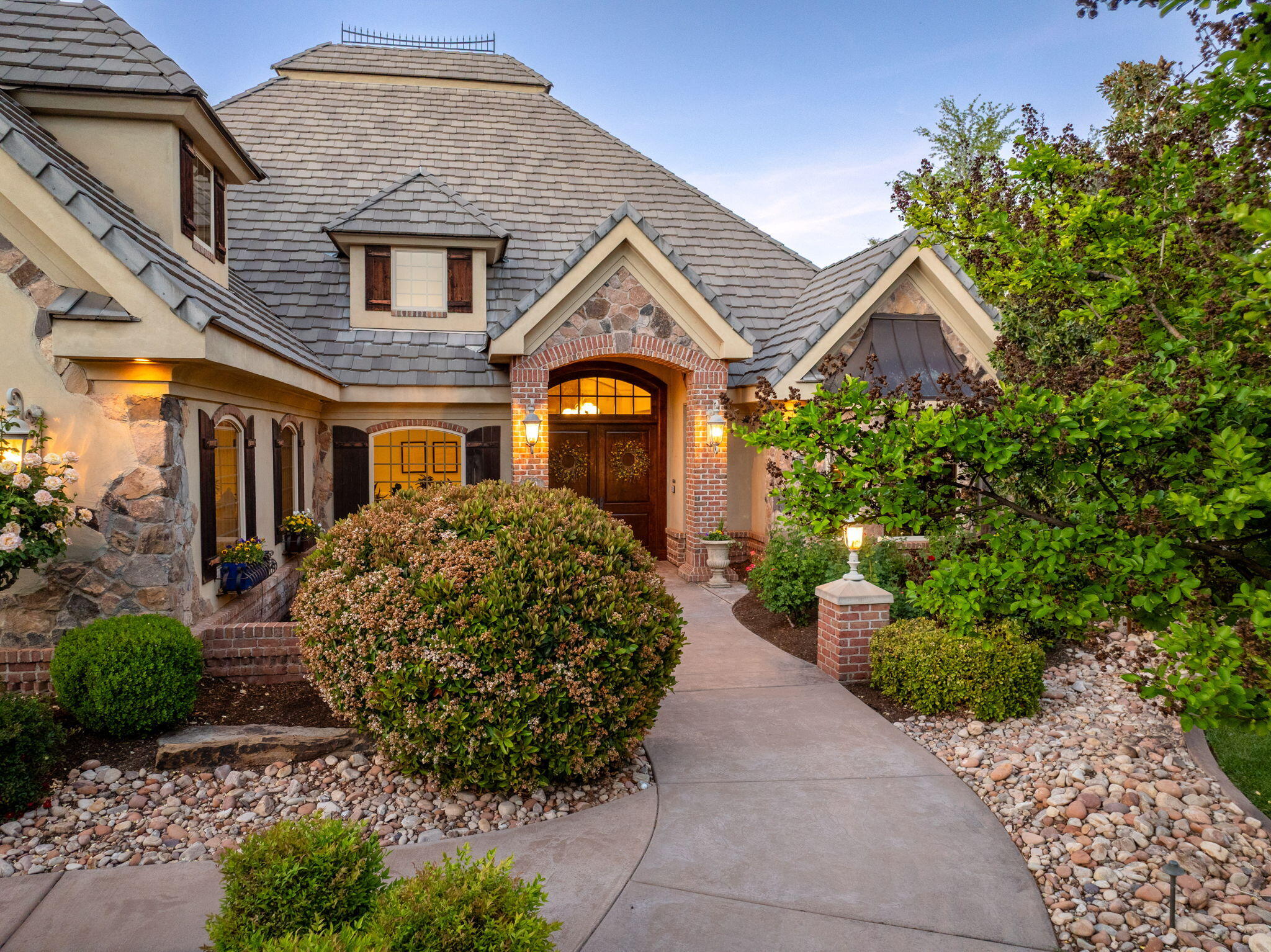 COTTONWOOD CREEK - Residential