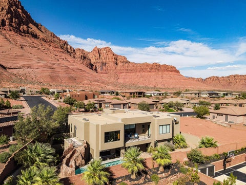 Tiny photo for 254 E 350 N, Ivins, UT 84738 (MLS # 26-276701)