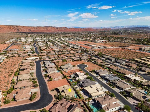 Tiny photo for 254 E 350 N, Ivins, UT 84738 (MLS # 26-276701)