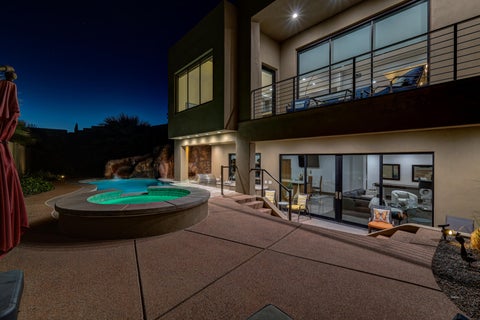 Tiny photo for 254 E 350 N, Ivins, UT 84738 (MLS # 26-276701)