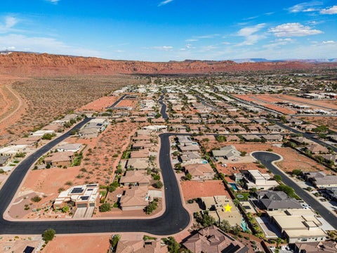 Tiny photo for 254 E 350 N, Ivins, UT 84738 (MLS # 26-276701)