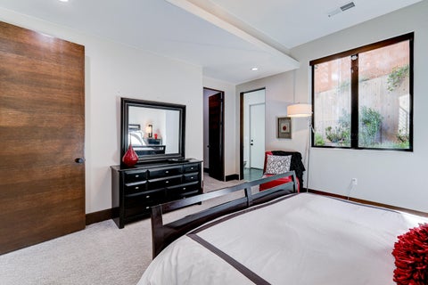 Tiny photo for 254 E 350 N, Ivins, UT 84738 (MLS # 26-276701)
