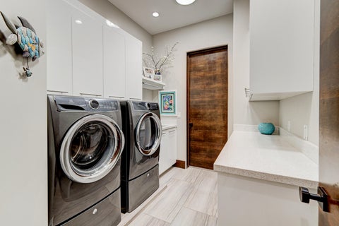 Tiny photo for 254 E 350 N, Ivins, UT 84738 (MLS # 26-276701)