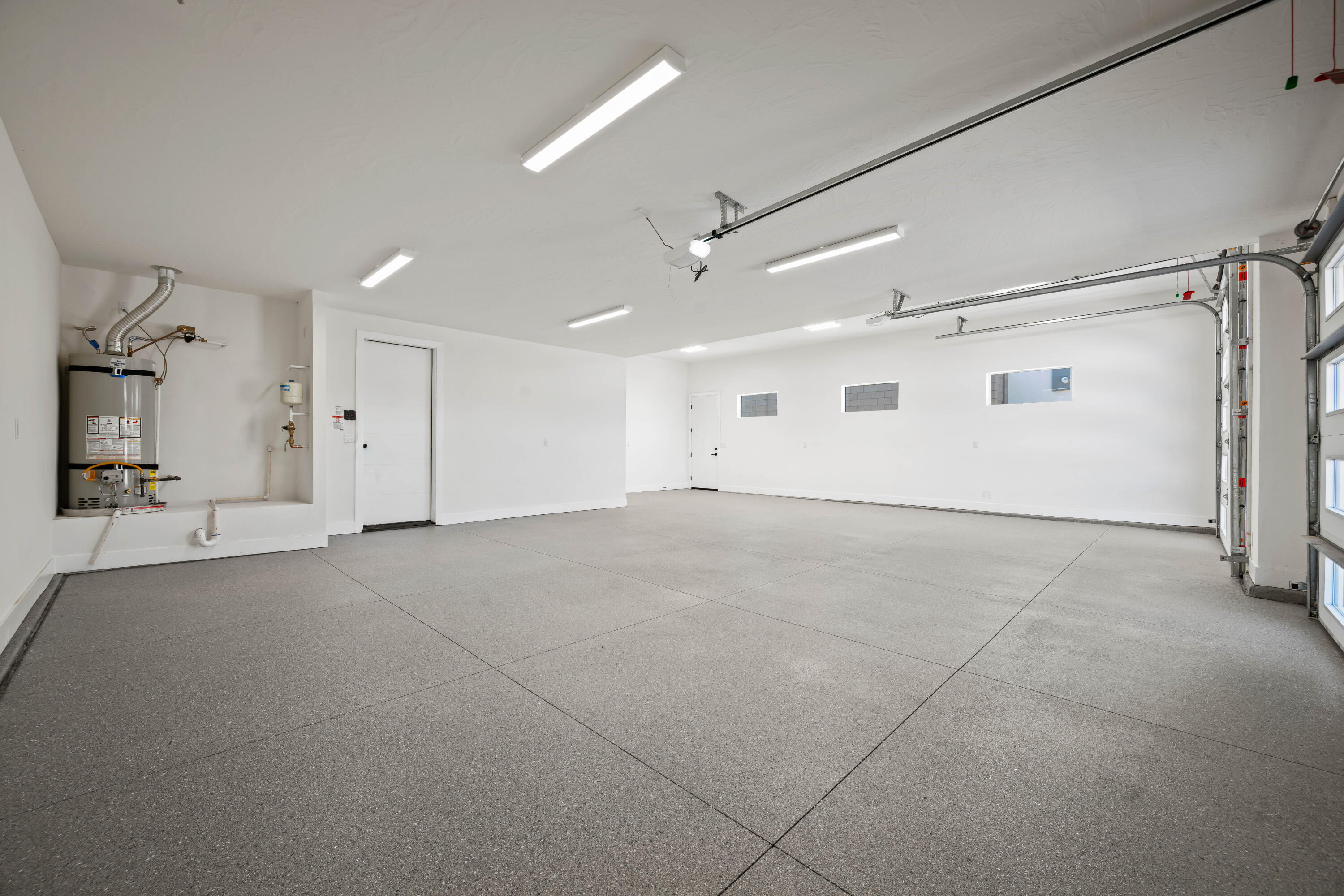 SCENIC POINTE - Residential