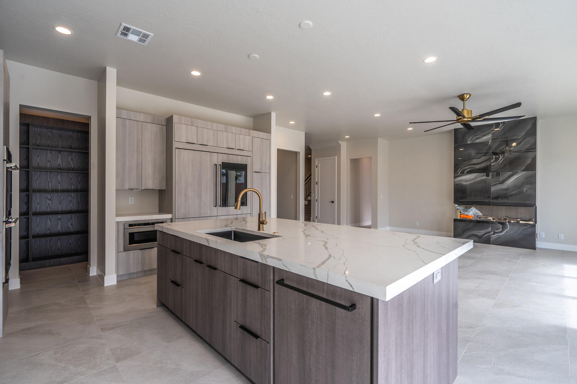 CRIMSON VISTAS - Residential