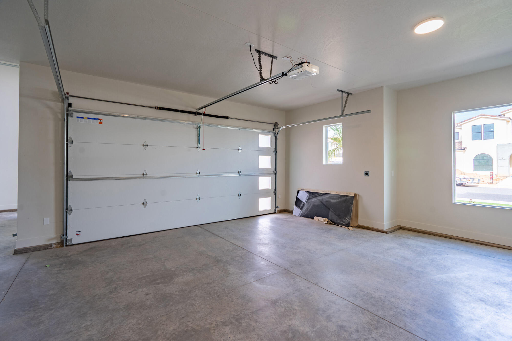 CRIMSON VISTAS - Residential