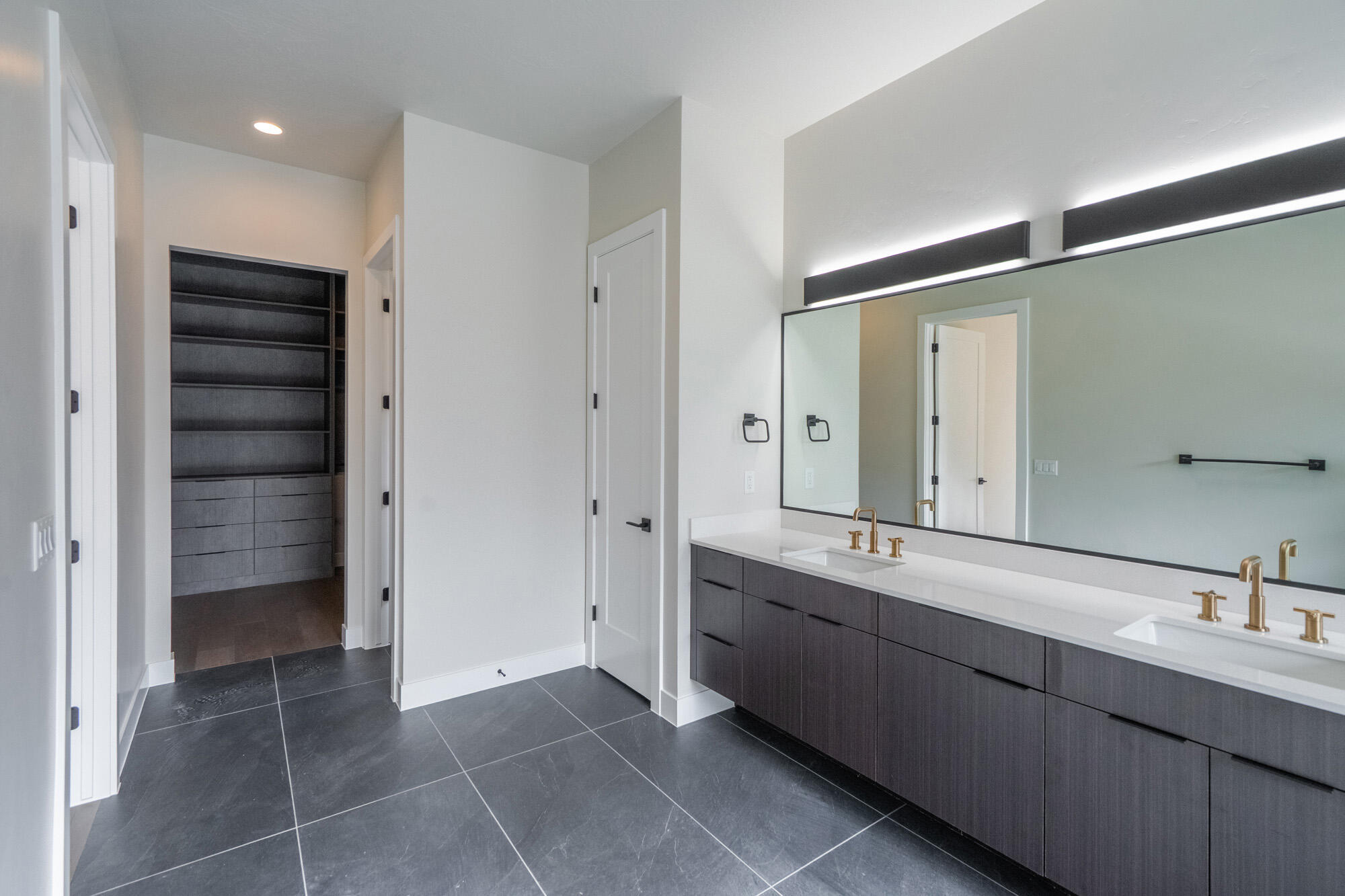 CRIMSON VISTAS - Residential