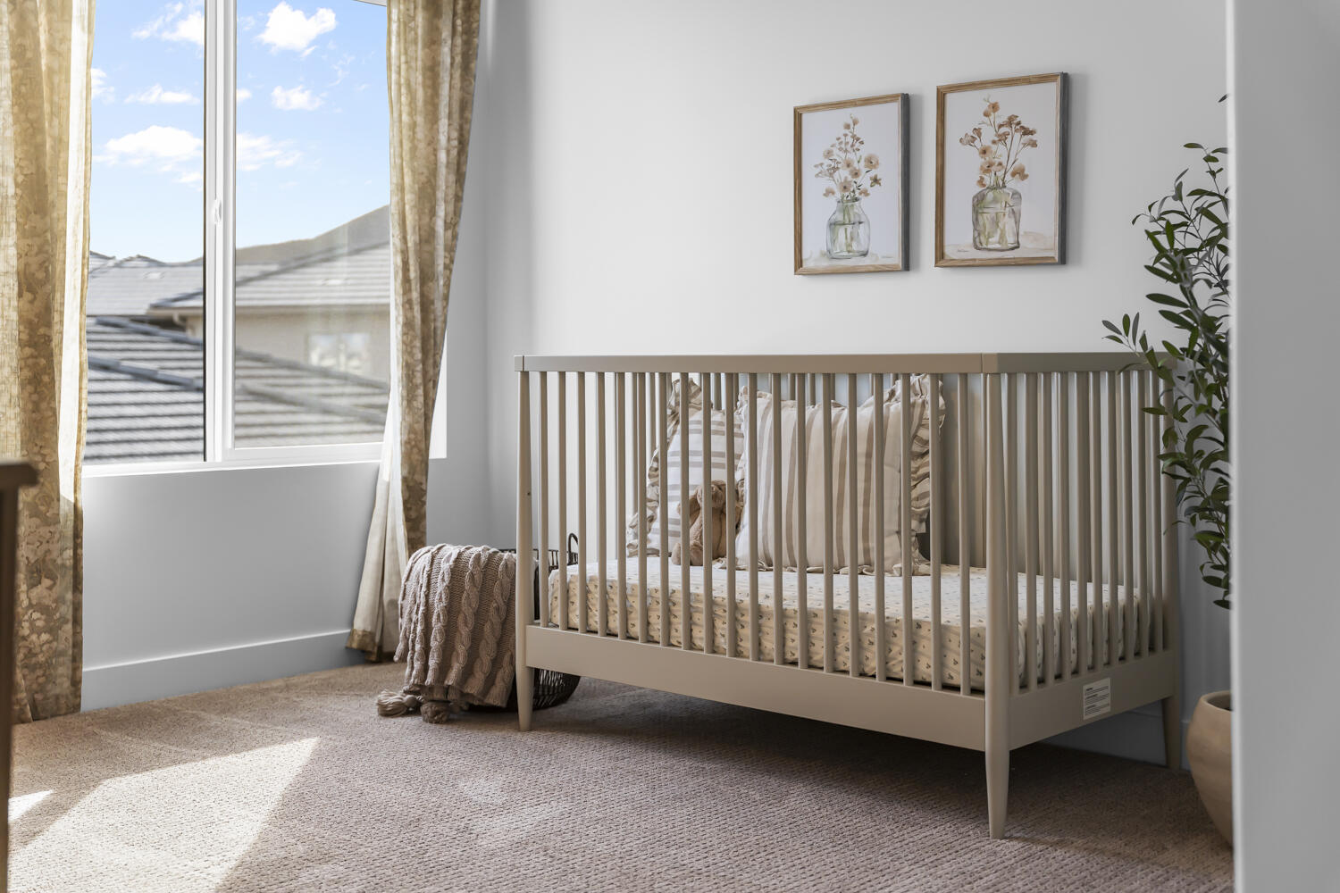 STANDING ROCK WEST AT LONG VALLEY - Residential