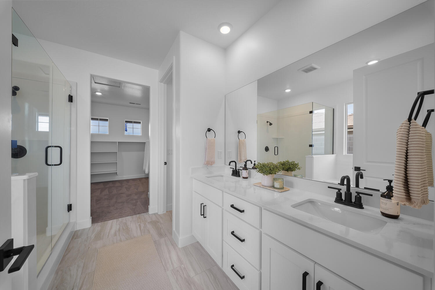 STANDING ROCK WEST AT LONG VALLEY - Residential