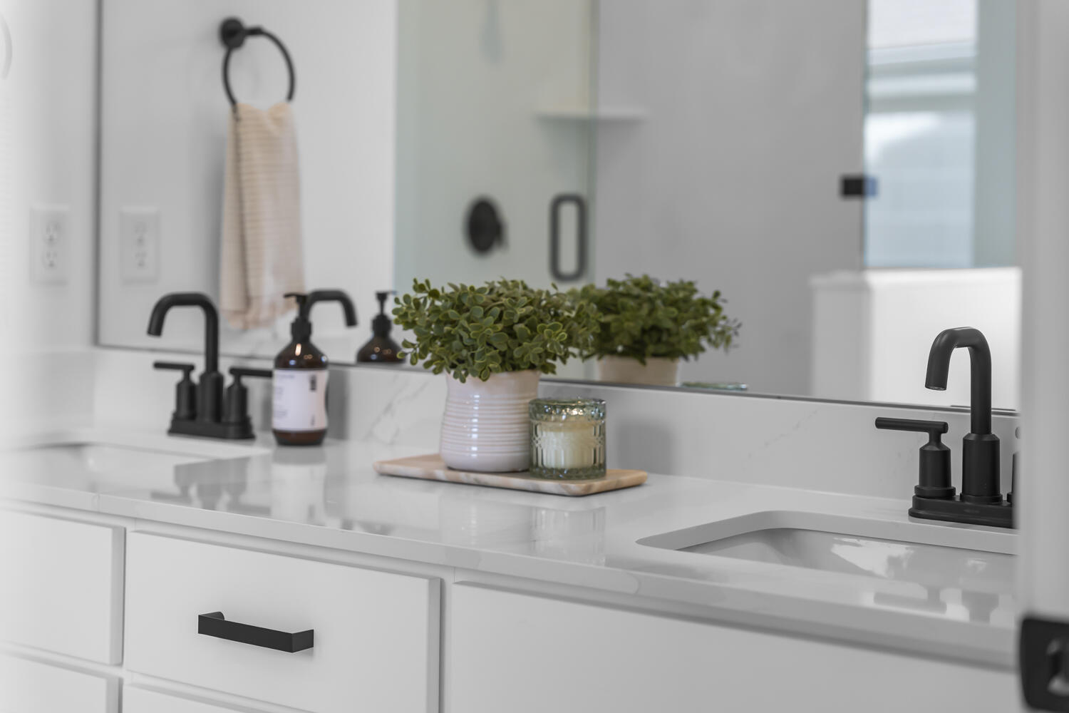 STANDING ROCK WEST AT LONG VALLEY - Residential