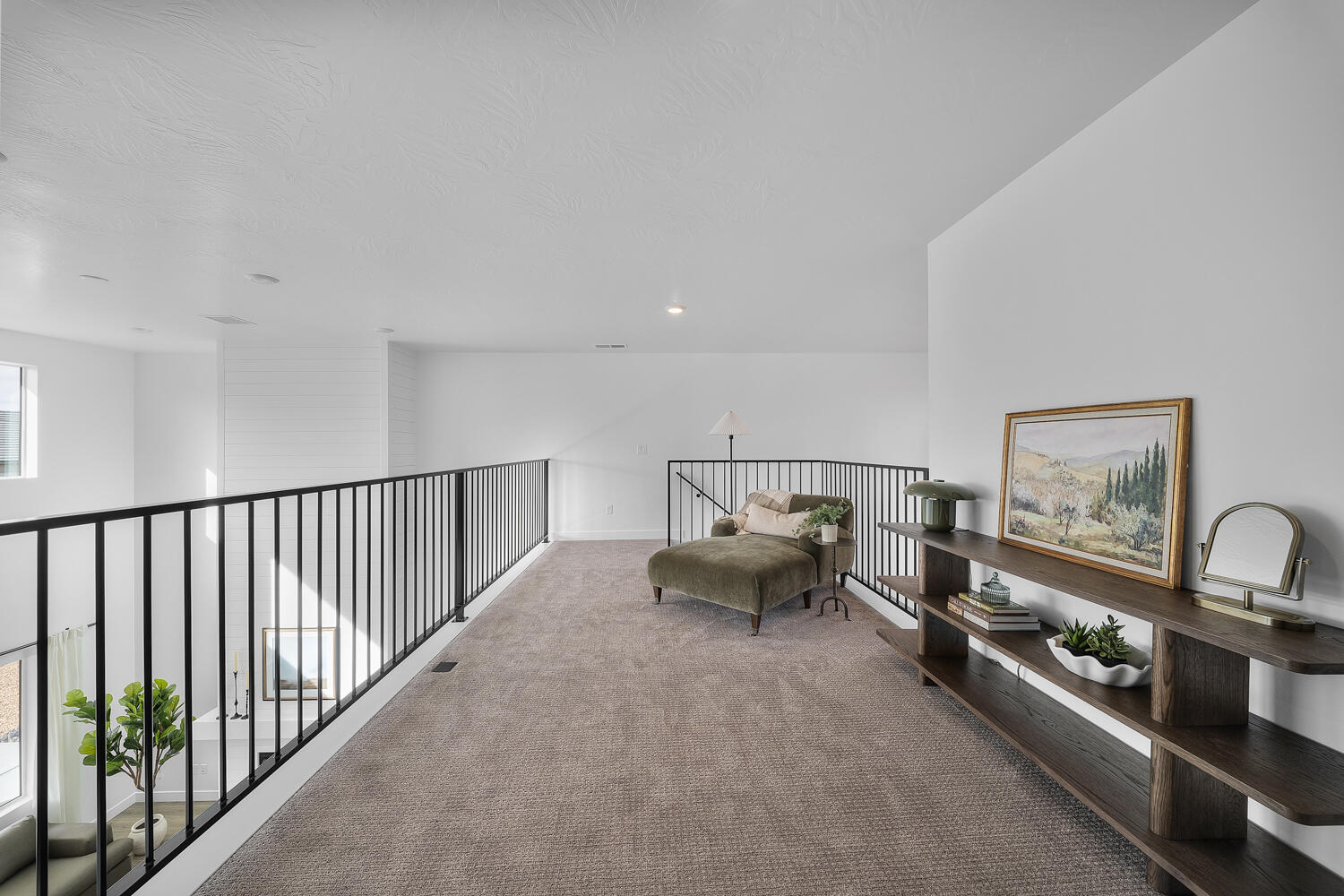 STANDING ROCK WEST AT LONG VALLEY - Residential