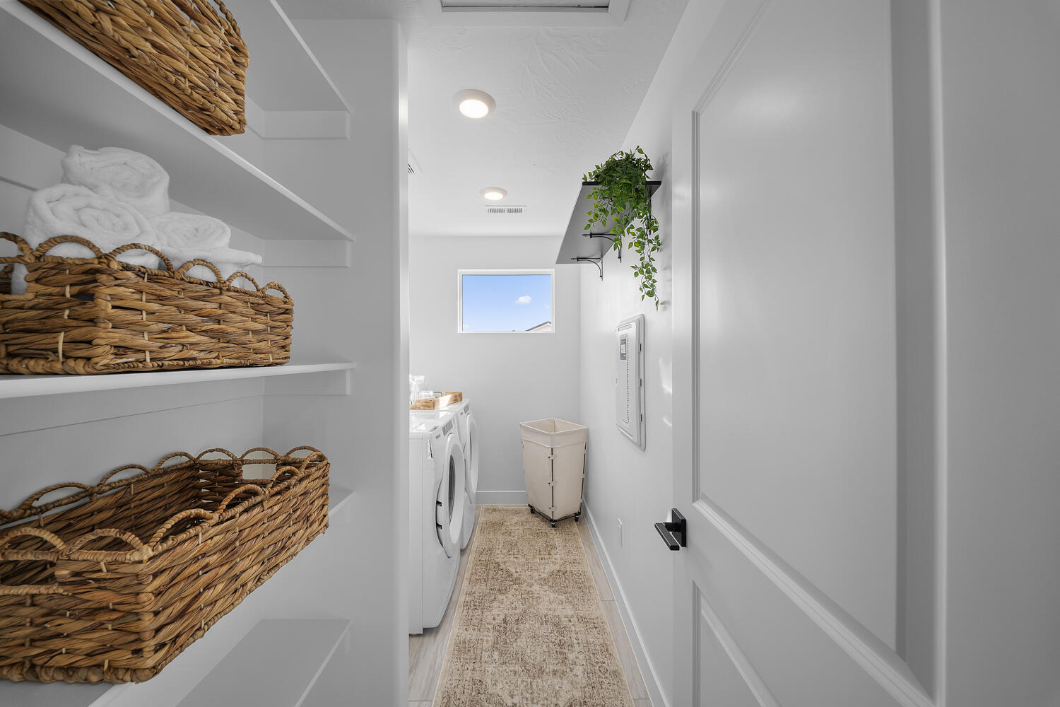 STANDING ROCK WEST AT LONG VALLEY - Residential