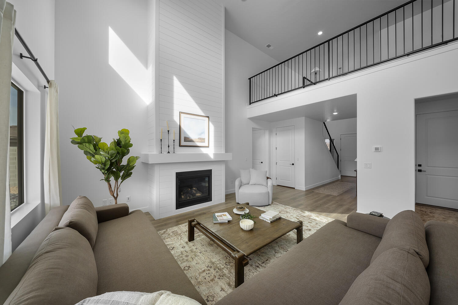 STANDING ROCK WEST AT LONG VALLEY - Residential