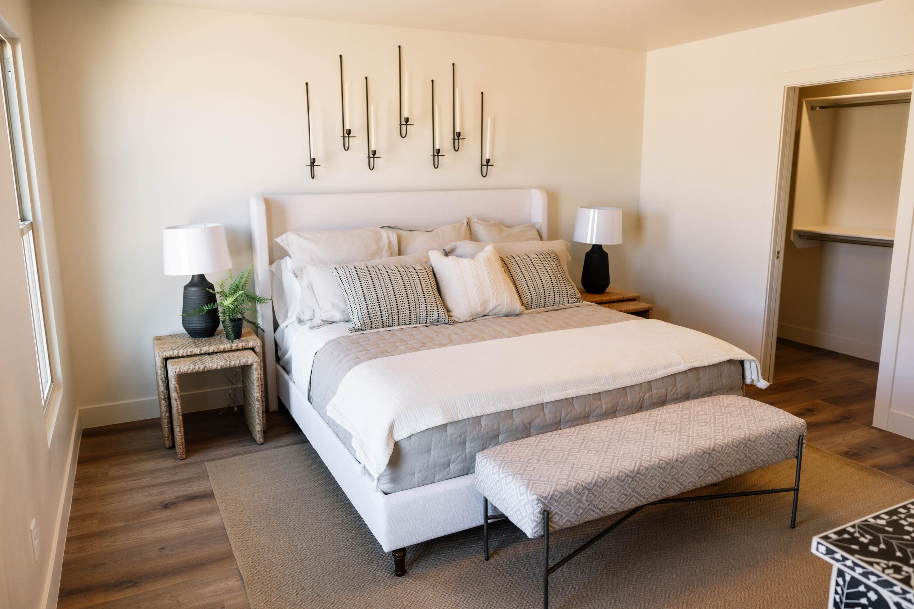 ATKINVILLE TOWNHOMES AT DESERT COLOR - Residential