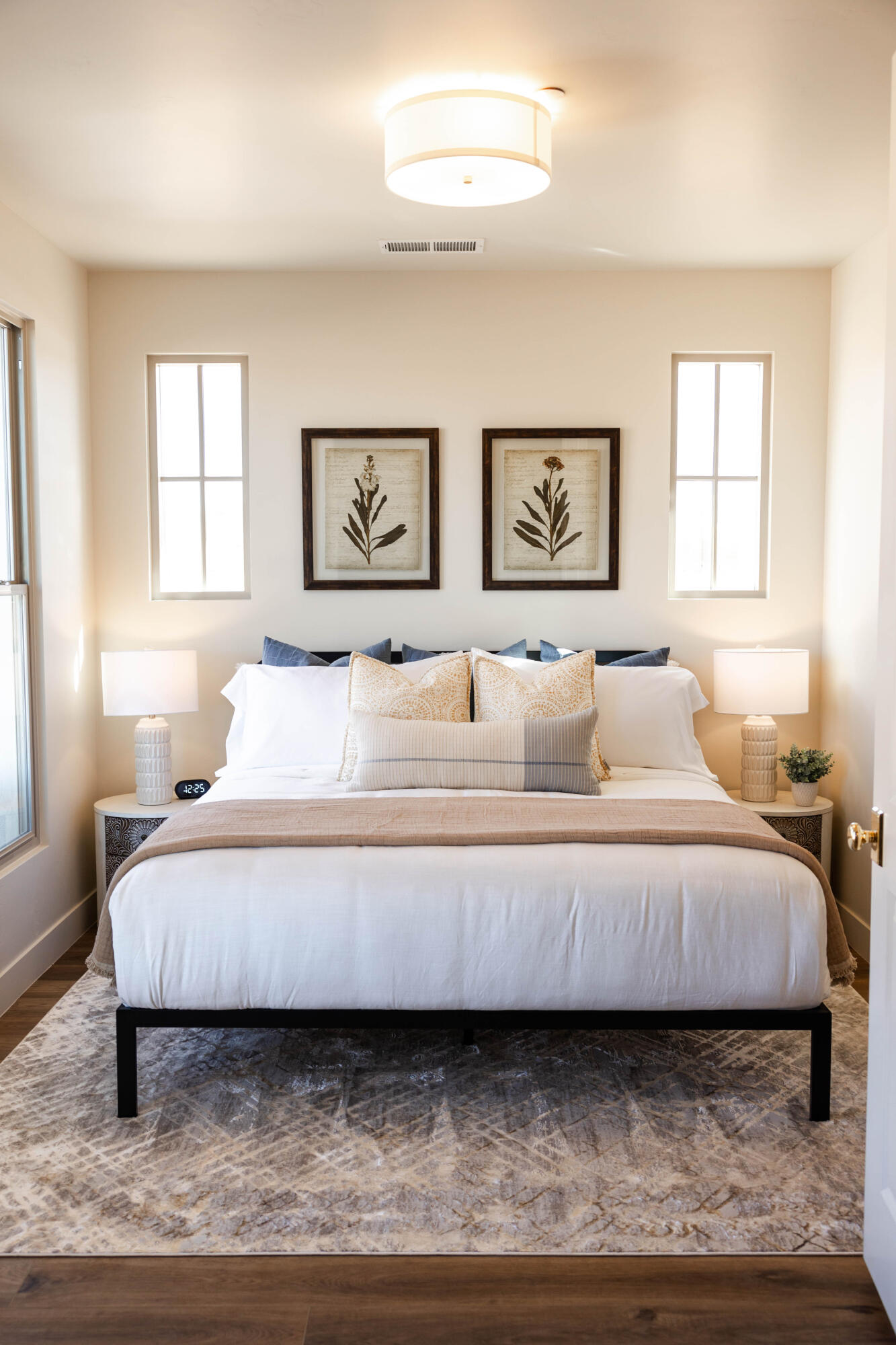 ATKINVILLE TOWNHOMES AT DESERT COLOR - Residential