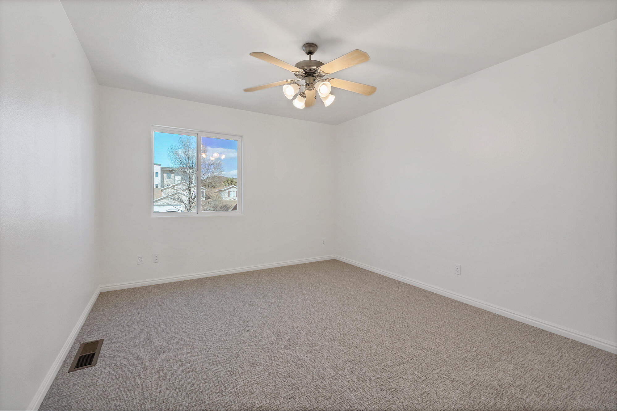 PECAN MEADOWS - Residential