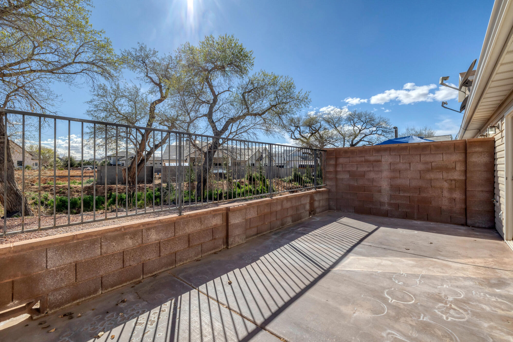 PECAN MEADOWS - Residential