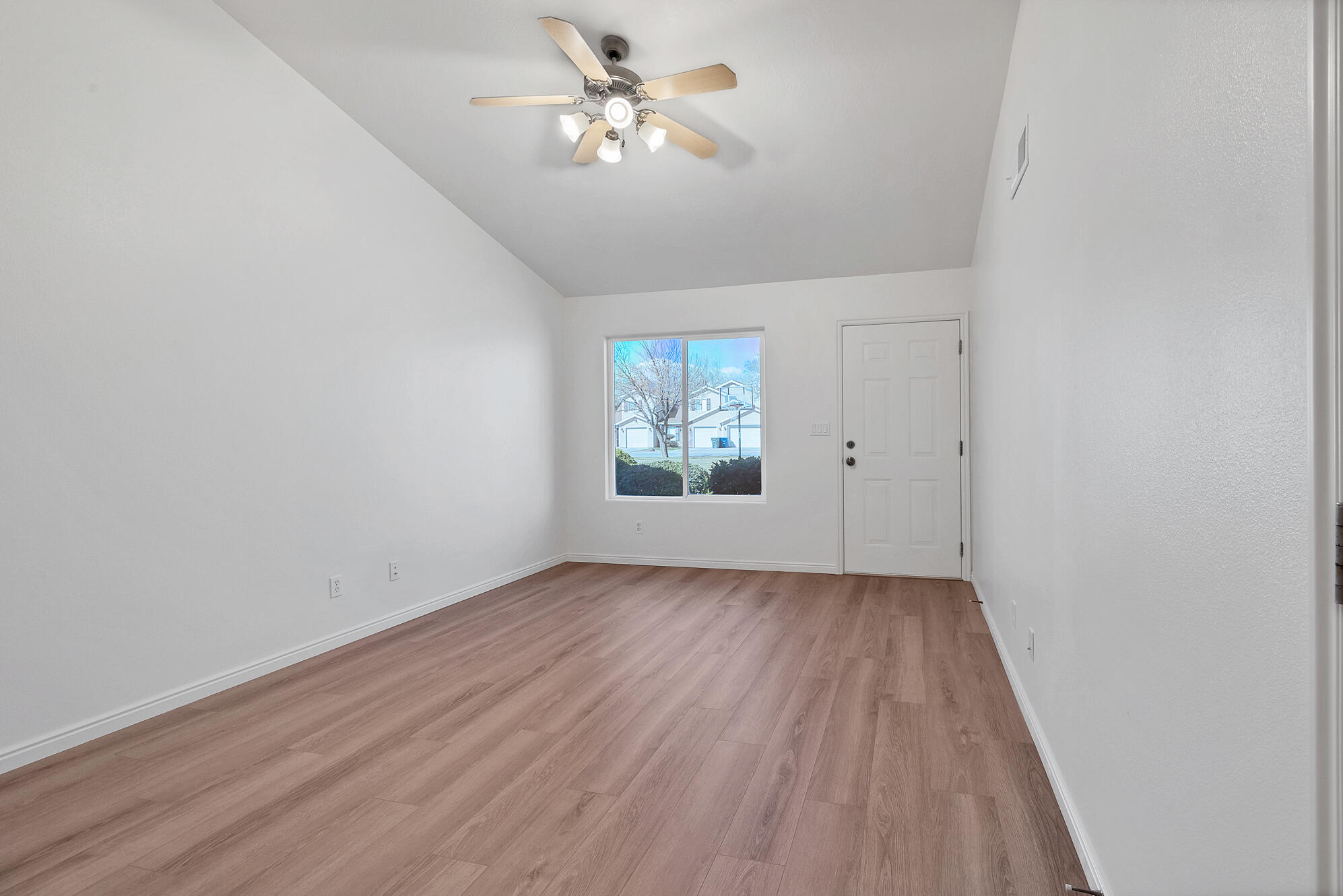 PECAN MEADOWS - Residential