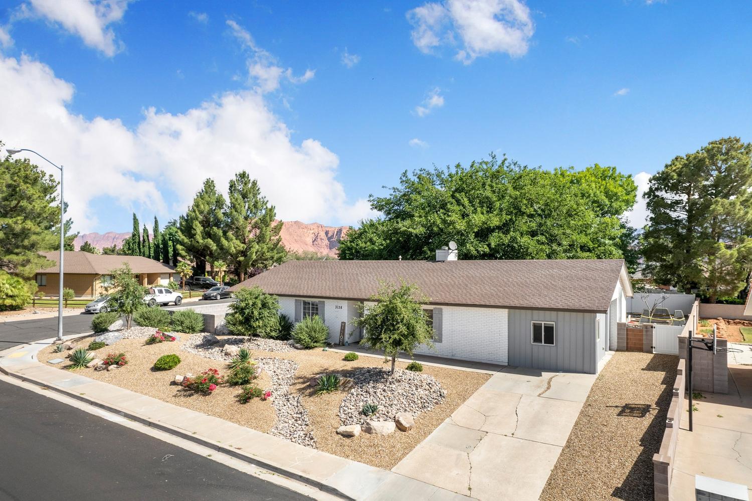 SANTA CLARA HEIGHTS - Residential