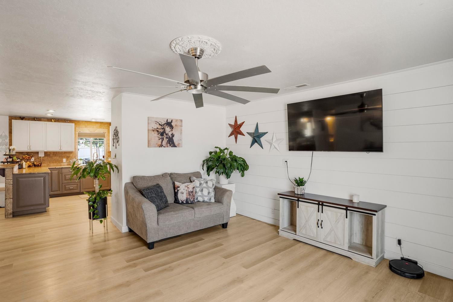 SANTA CLARA HEIGHTS - Residential
